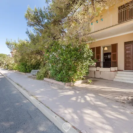 Estay - Beachside - Vista Torre Grande